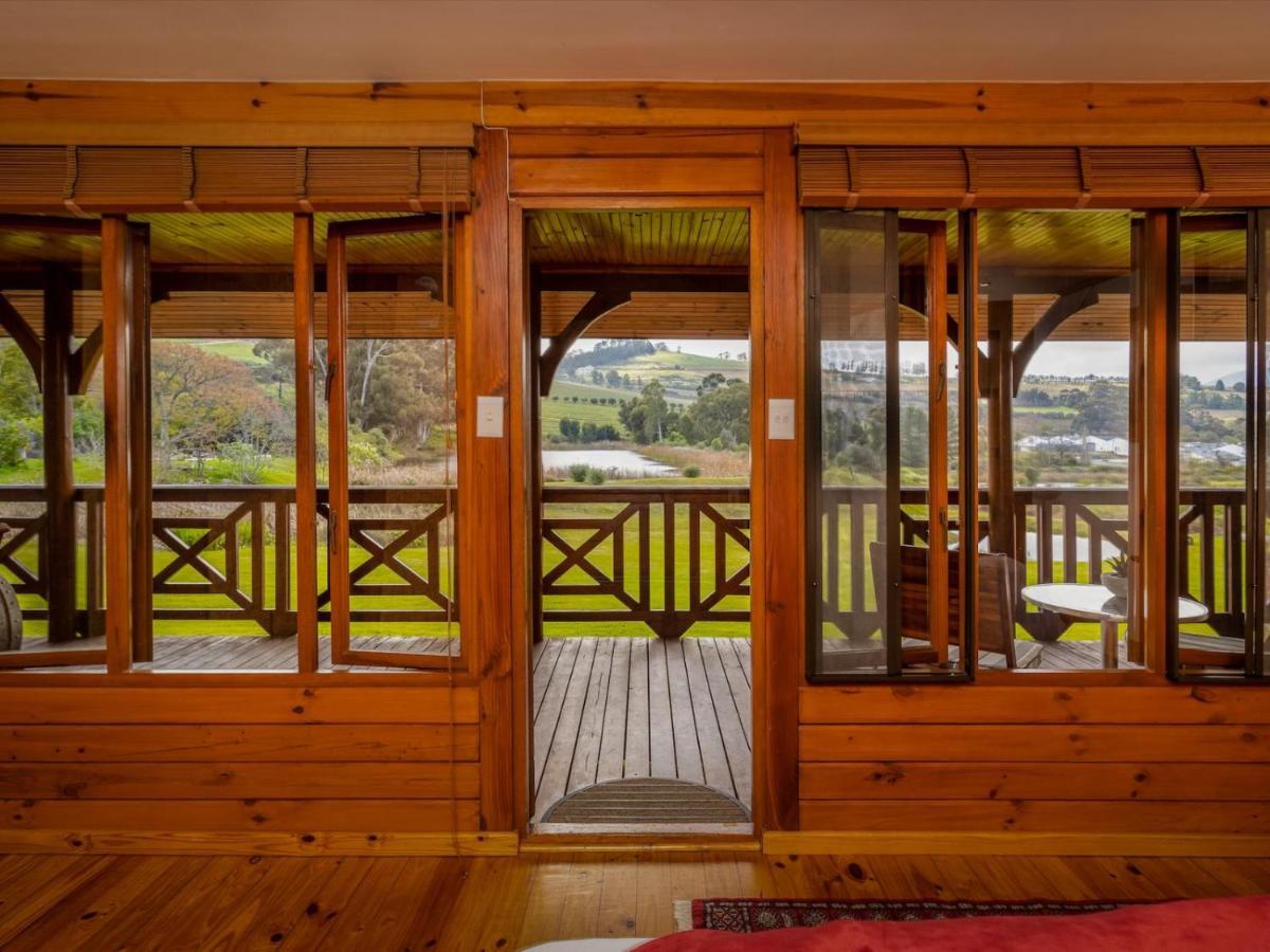 The Log Cabin Lodge Stellenbosch Exterior photo