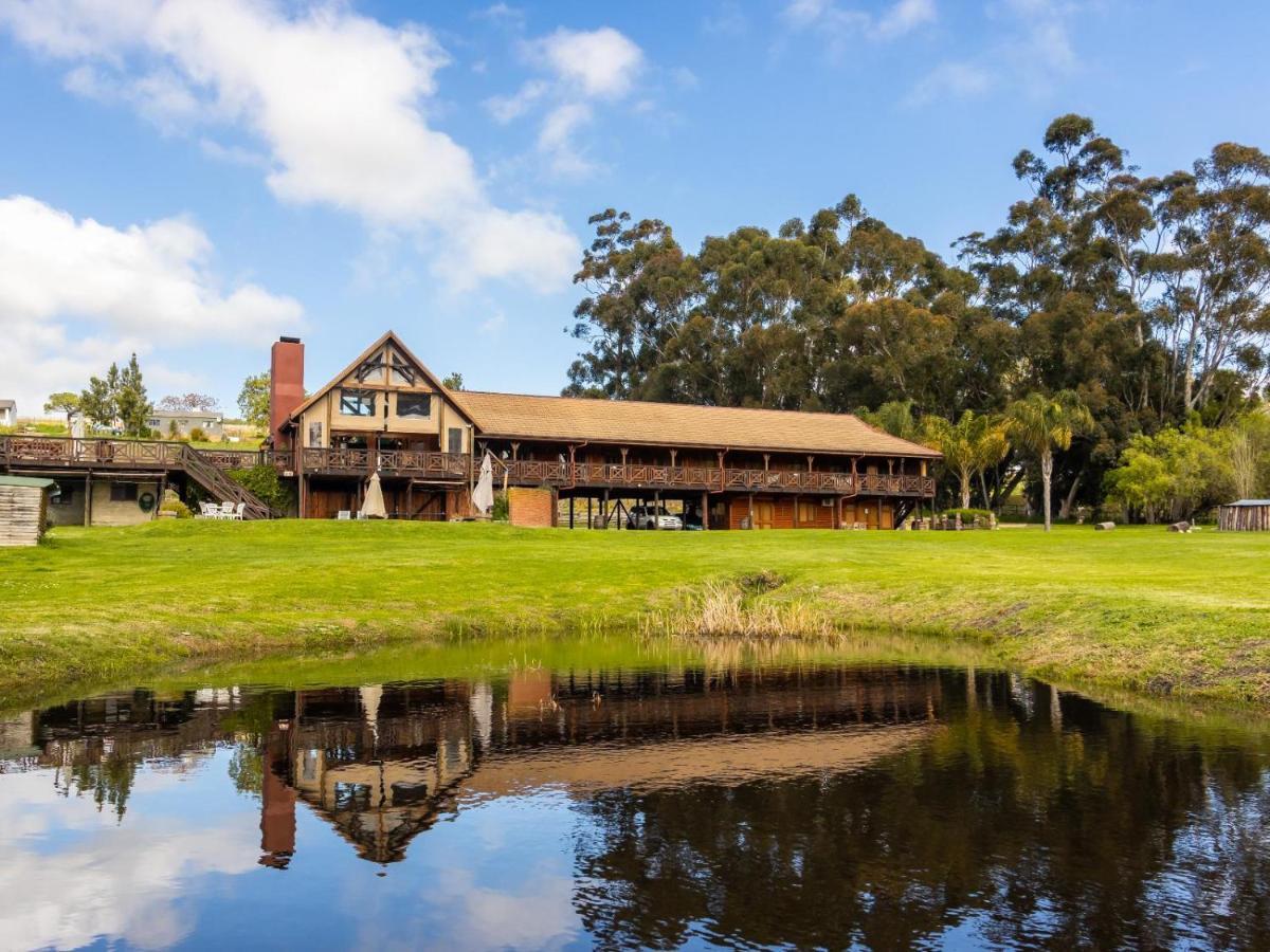 The Log Cabin Lodge Stellenbosch Exterior photo
