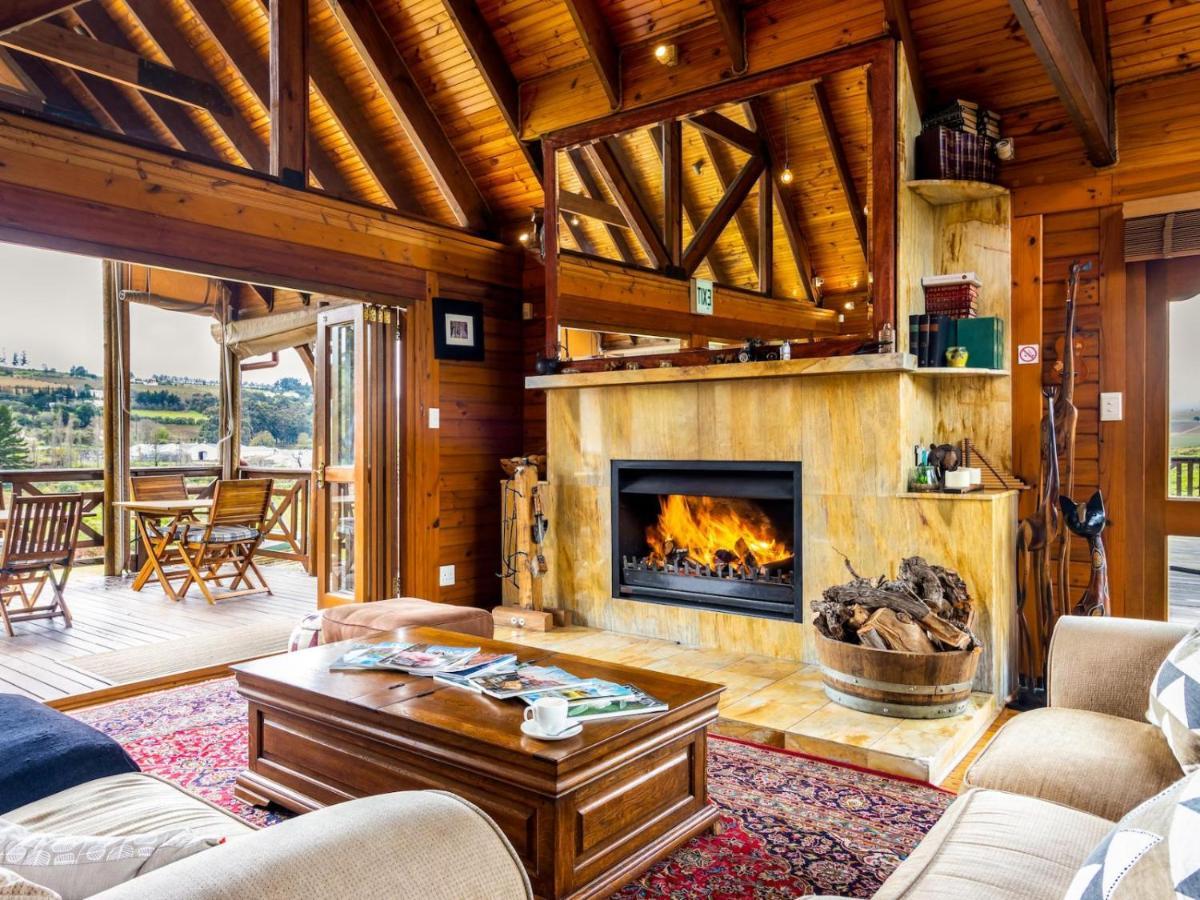 The Log Cabin Lodge Stellenbosch Exterior photo